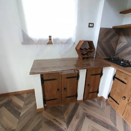 Apartma Kacwa فندق